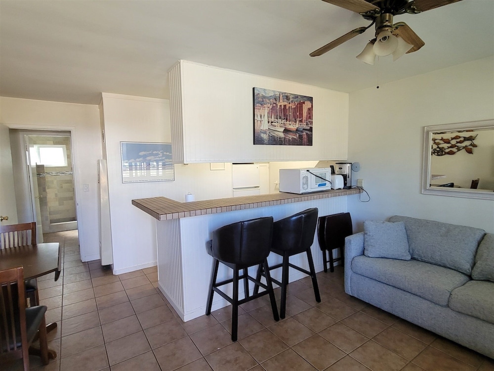Condo, 1 Bedroom