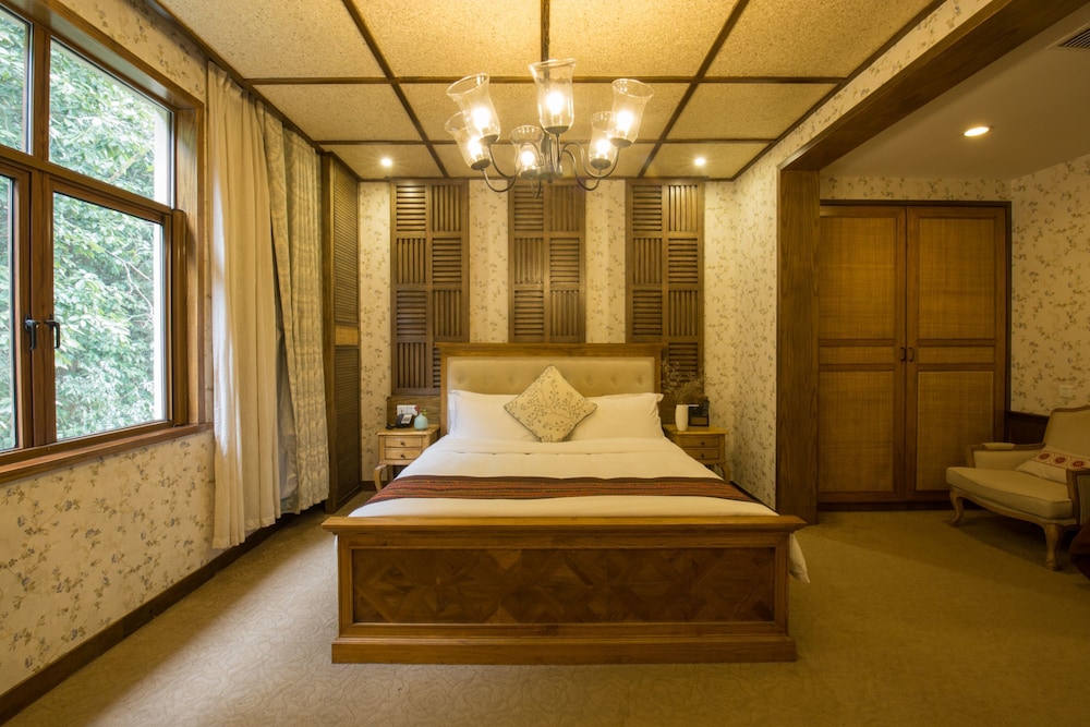Deluxe Double Room photo 3