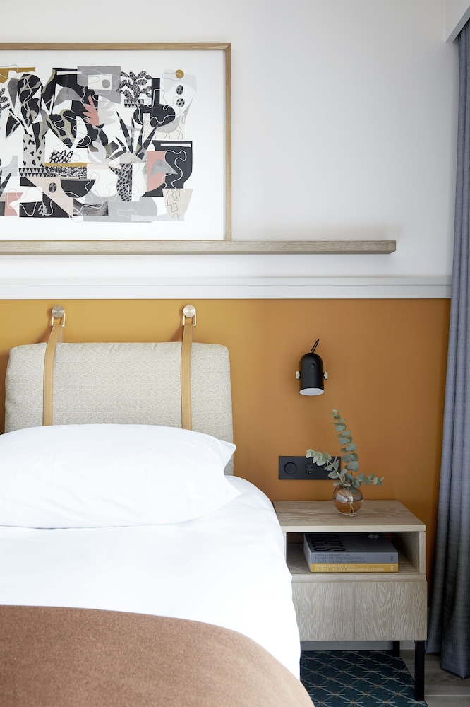 Classic Single Room