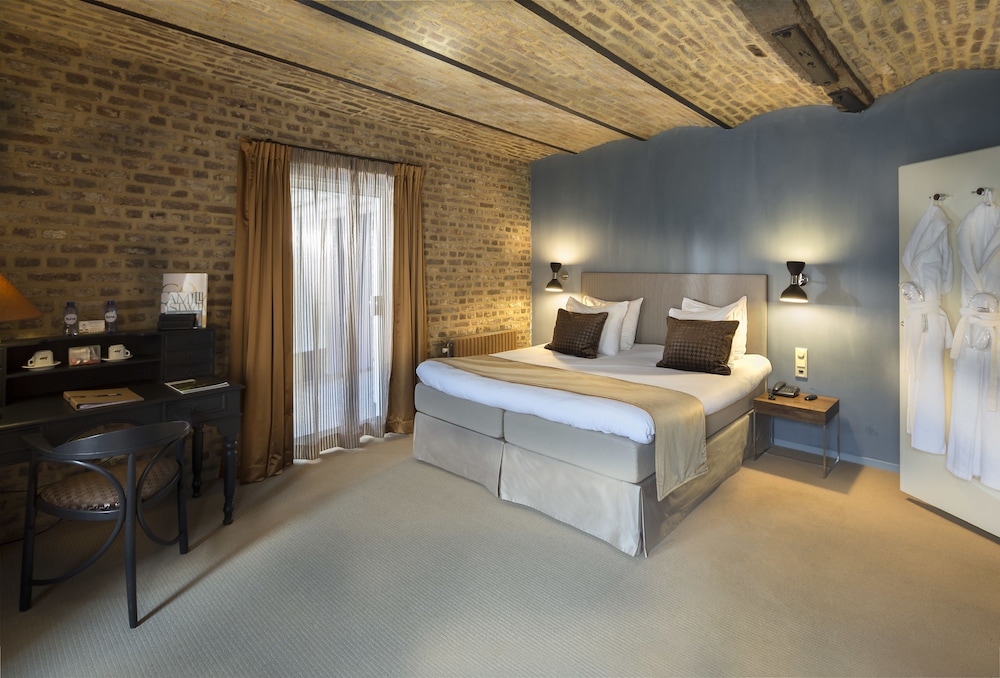 Premium Room - Photo 5