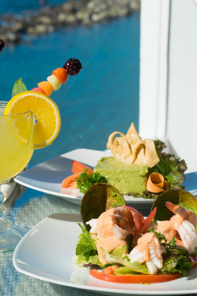 Remodeled Oceanfront 1 Bedroom Suite With Large Terrace Oceanfront