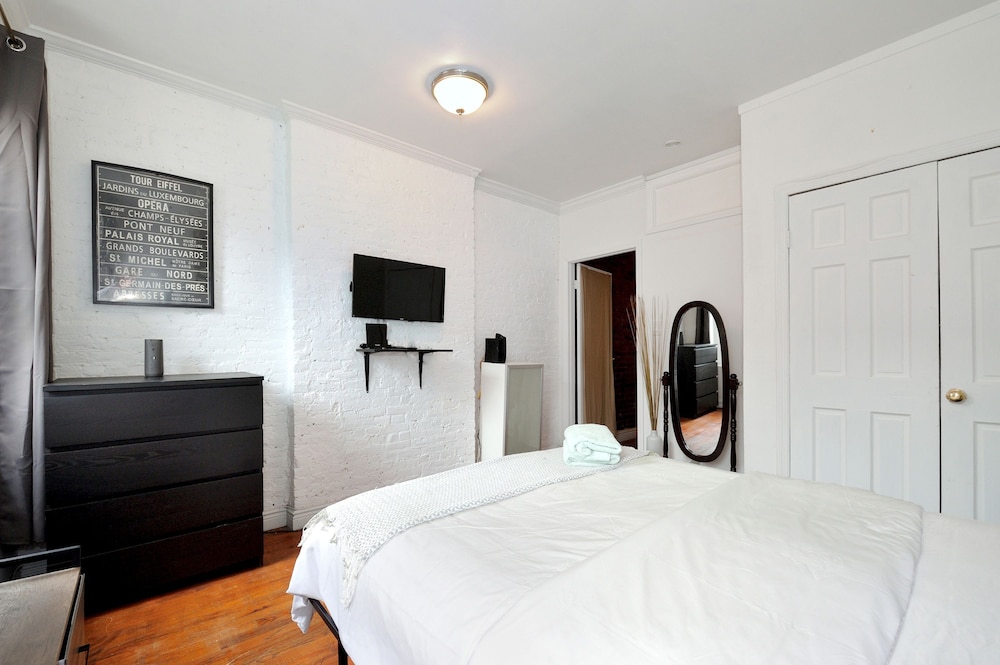 Apartment photo 3