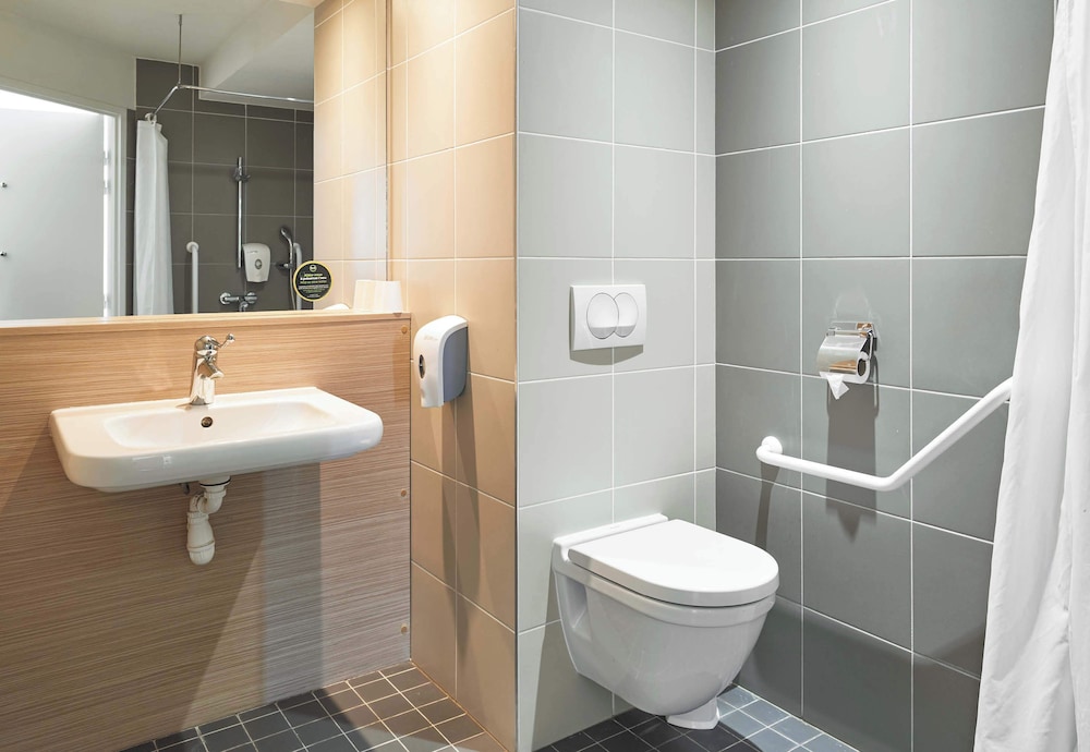 Double Room, Mobility Accessible, Non Smoking - Photo 3