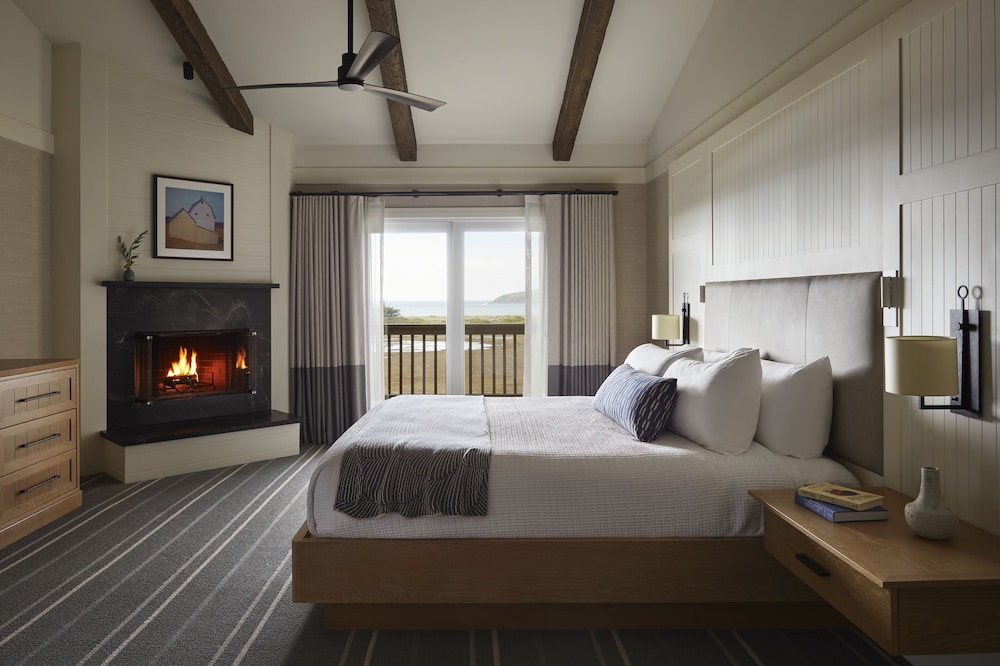 Room (Bodega Bay Upper) - Photo 3