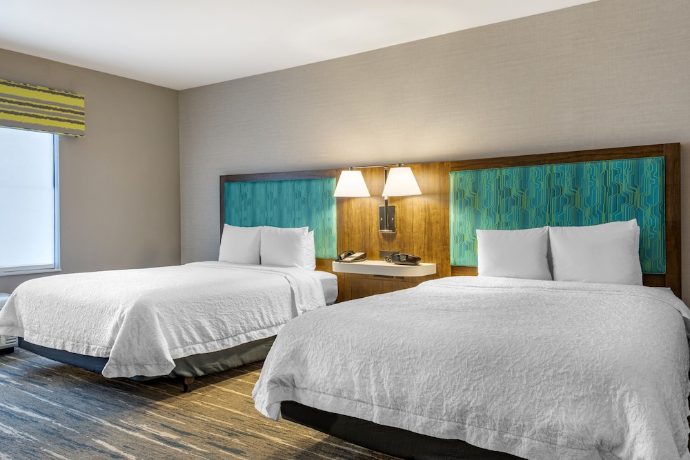Room, 2 Queen Beds, Accessible - Photo 2