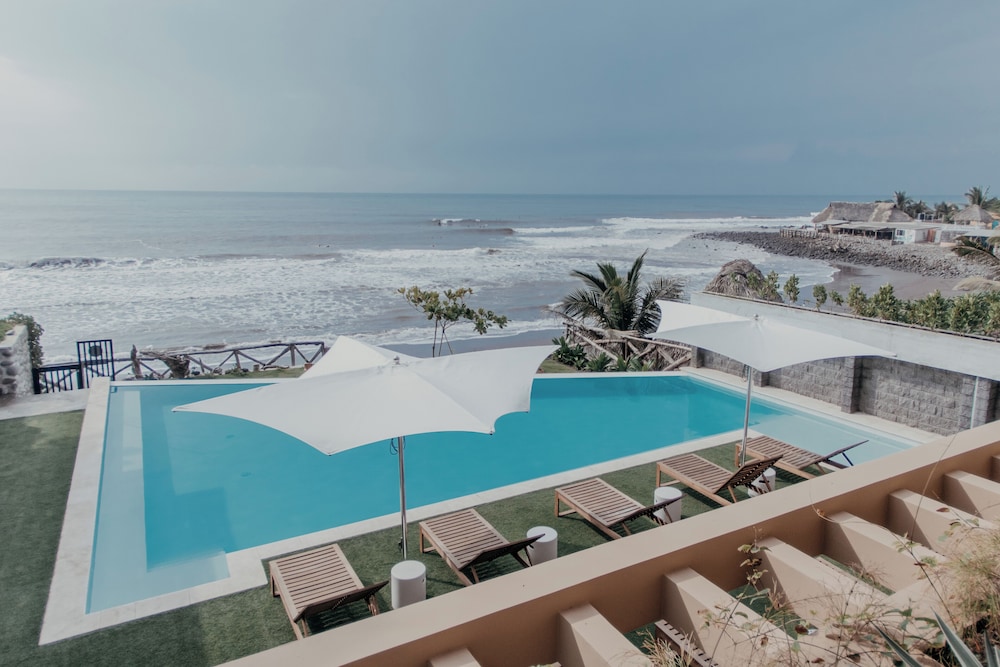 Exclusive Apartment, Ocean View photo 2