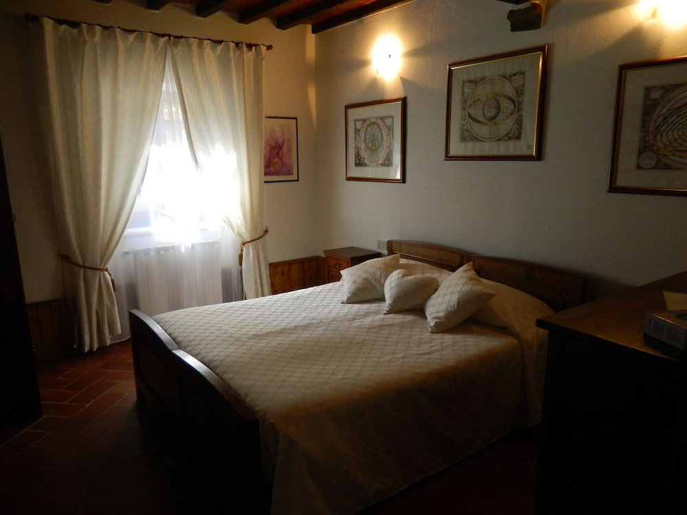 Comfort Apartment photo 1