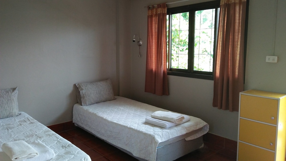 Economy Twin Room With Fan