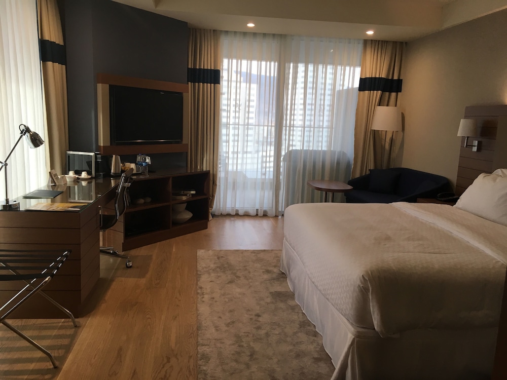 Junior Suite, 1 Bedroom, Sea View, Corner