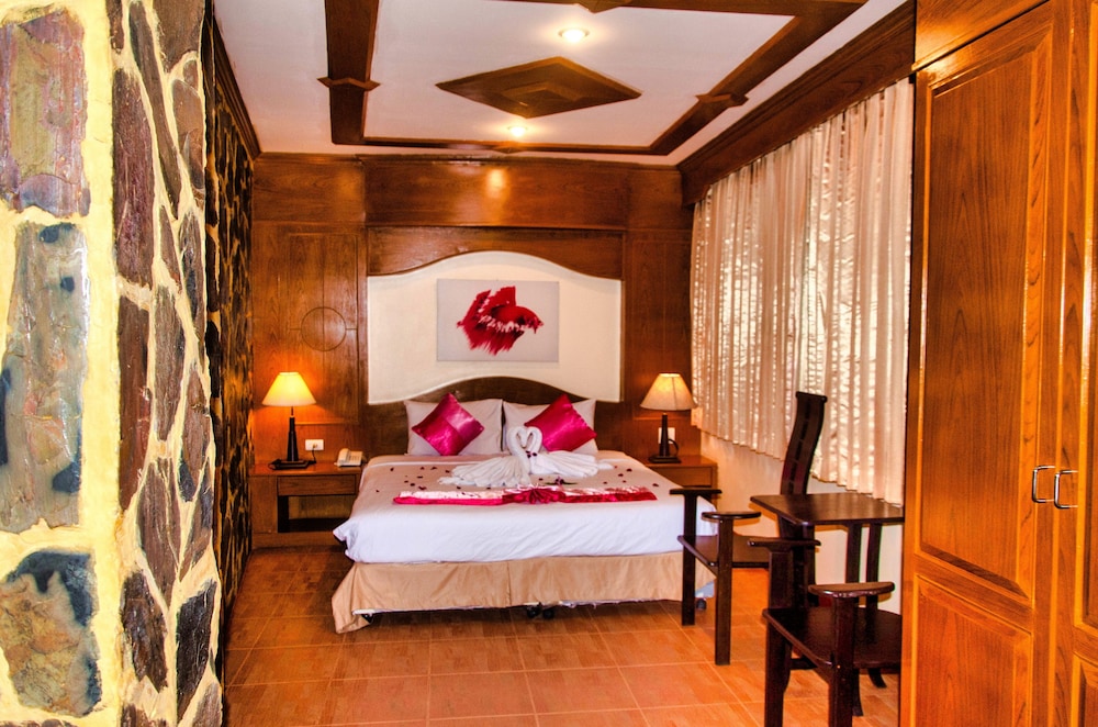 Standard Triple Room - Photo 7