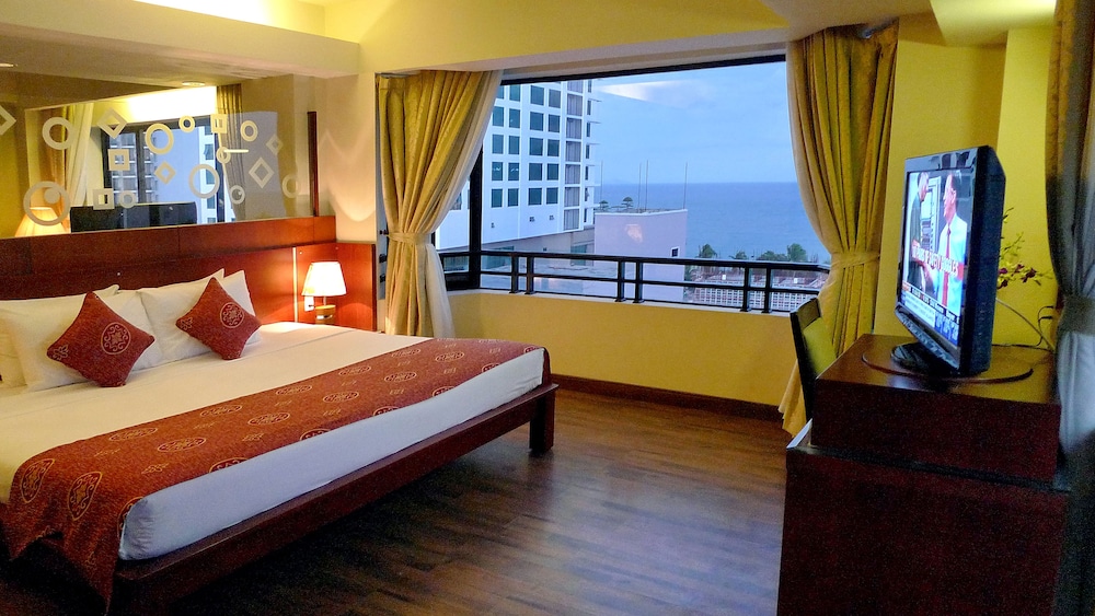 Suite, Sea View - Photo 10