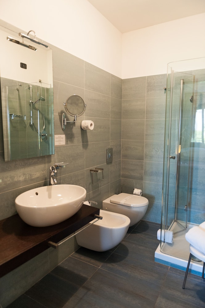 Comfort Double or Twin Room, Terrace photo 2