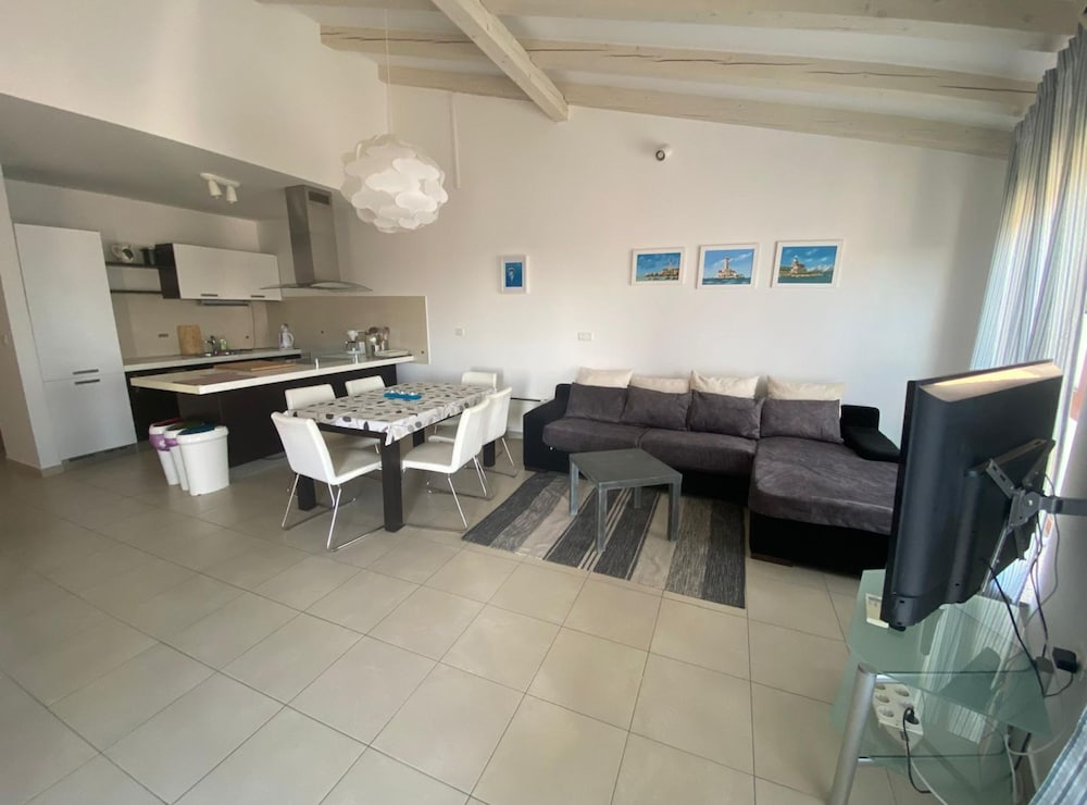 Apartment (Two Bedroom Apartment)