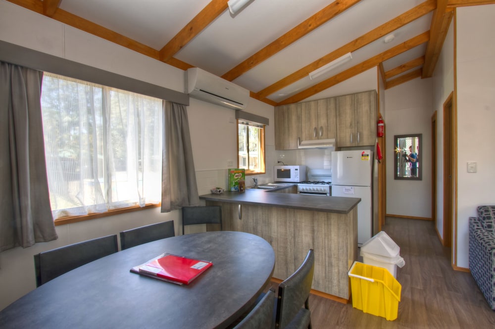 Deluxe Cabin, 2 Bedrooms, Kitchen photo 1