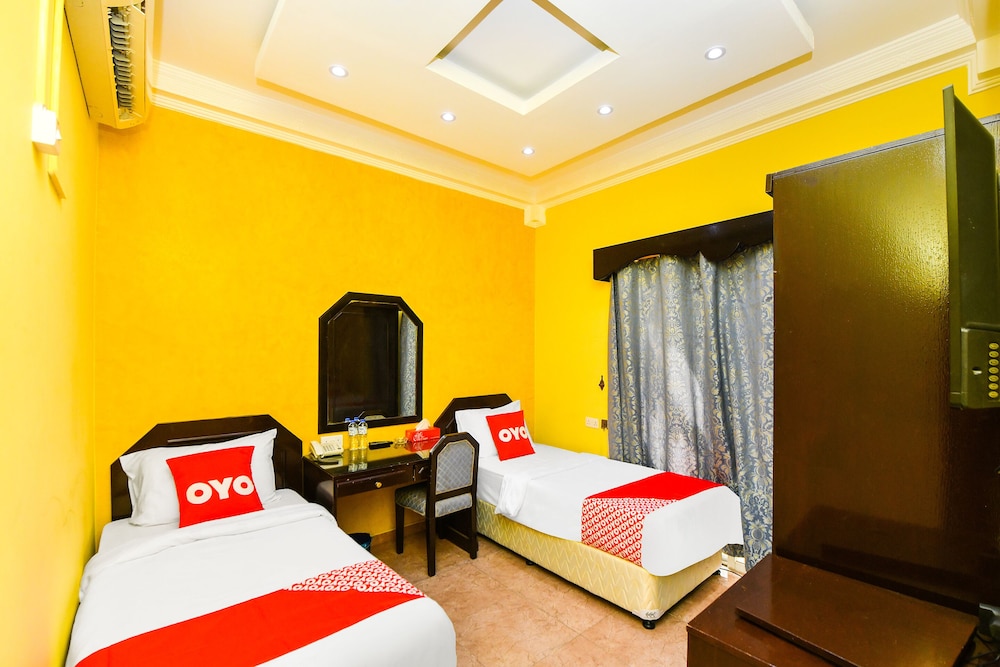 Standard Double or Twin Room - Photo 5