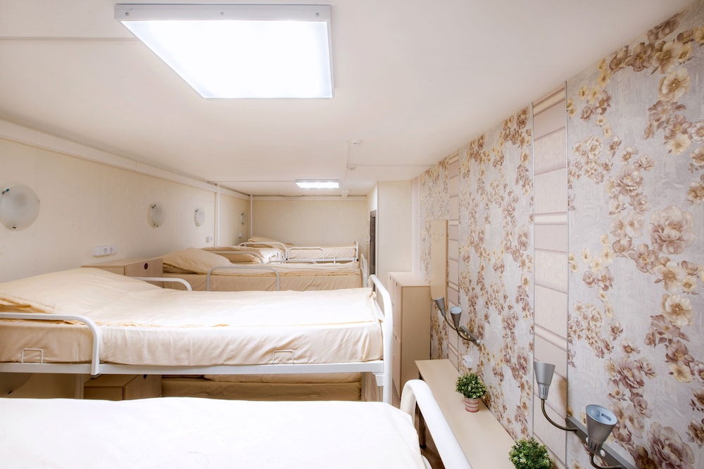Shared Dormitory, Women only, Shared Bathroom (10-Beds) photo 1