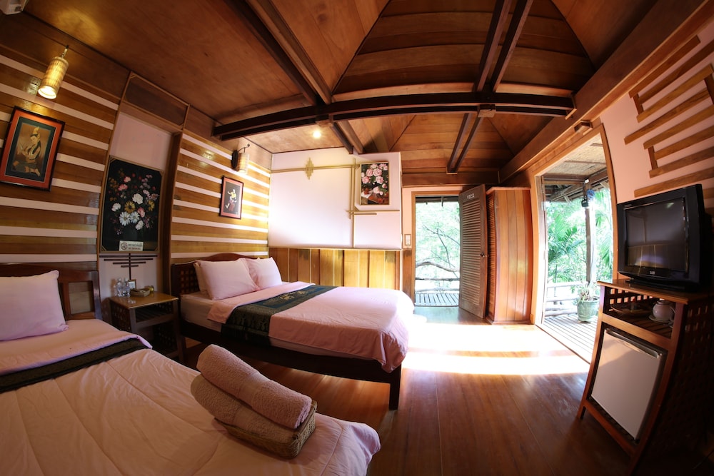 Private Bungalow photo 1