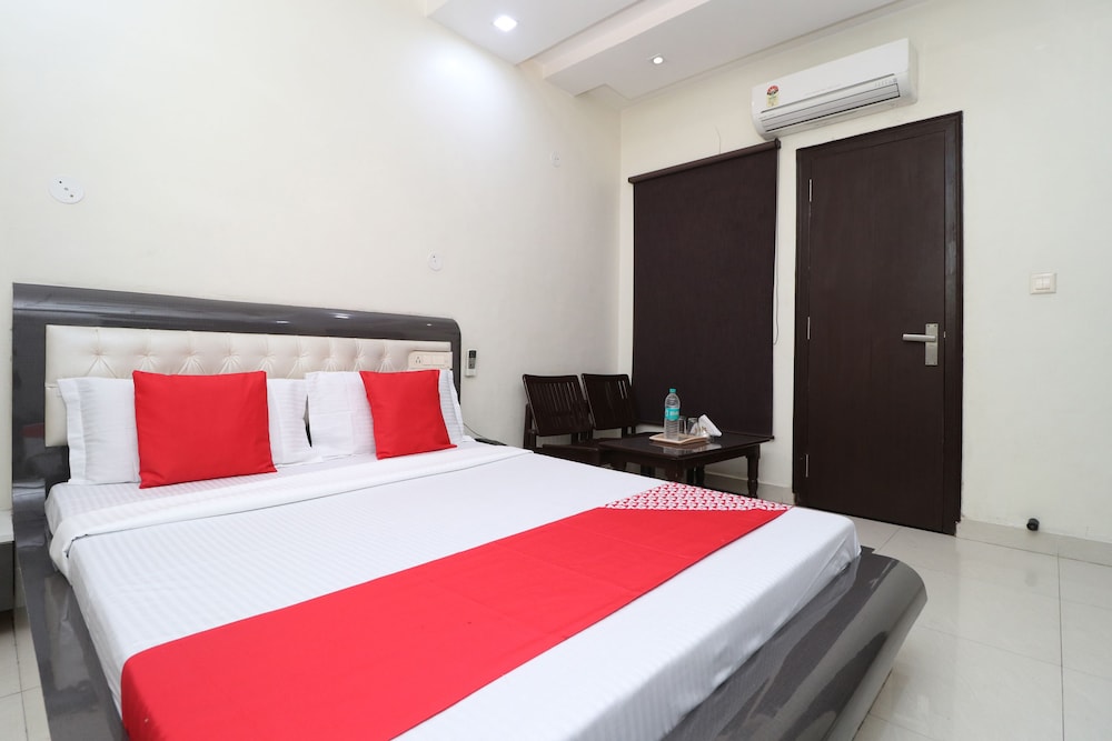 Double Or Twin Room photo 3