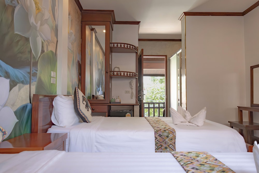 Deluxe Twin Room, 2 Twin Beds, Non Smoking photo 2