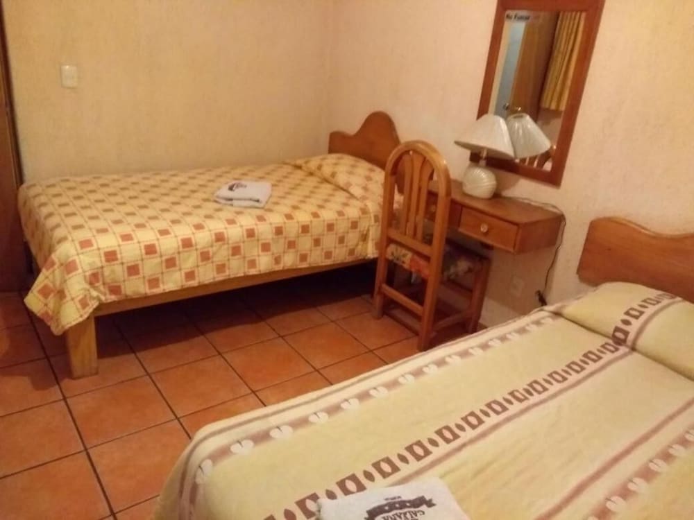 Basic Triple Room photo 1