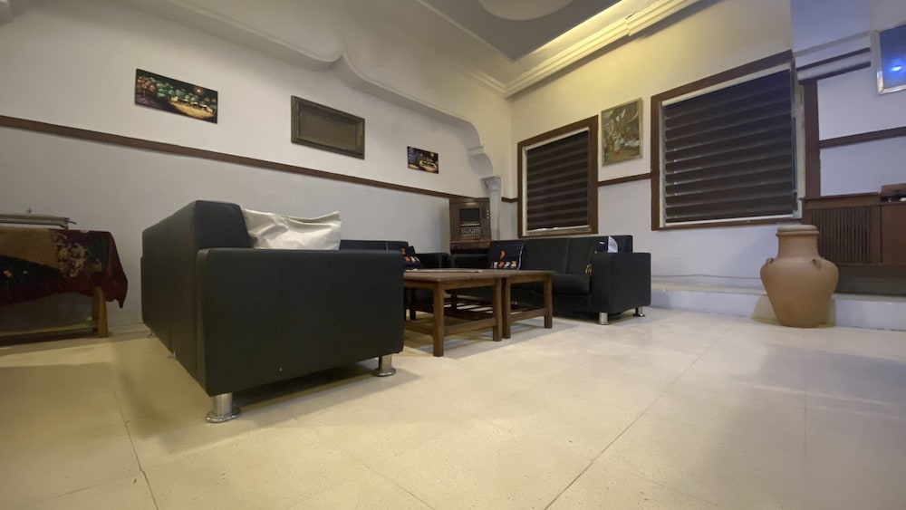 Double Room - Photo 17