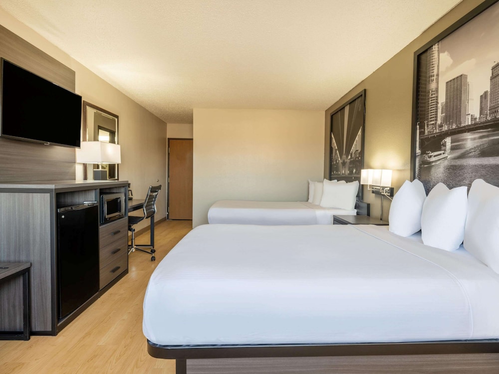 Double Room, 2 Double Beds - Photo 4
