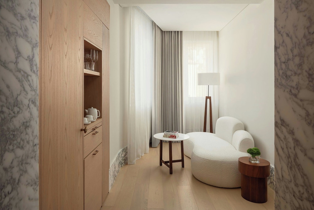 Loft, 1 King Bed