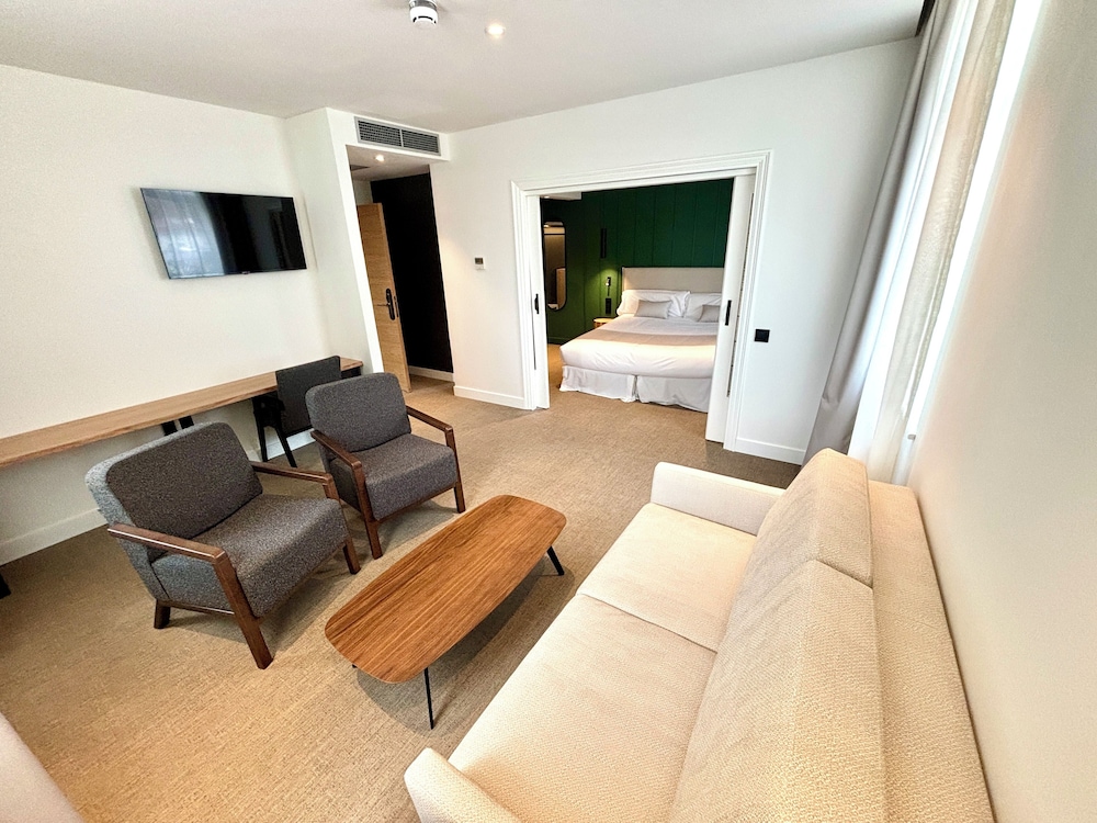Suite Estudio Familiar
