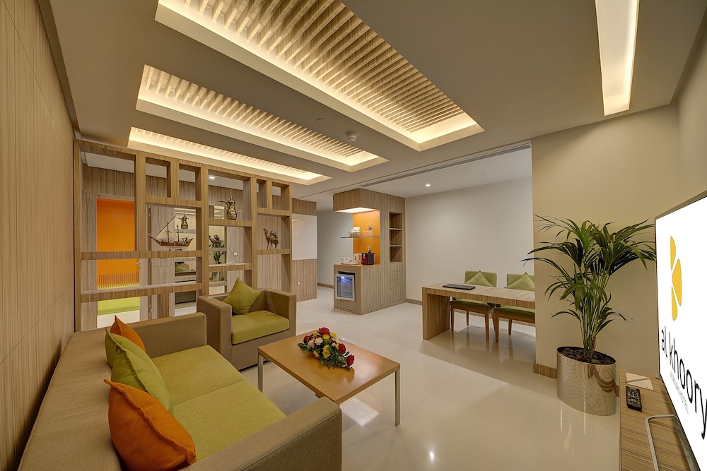 Executive Suite, 1 King Bed photo 3