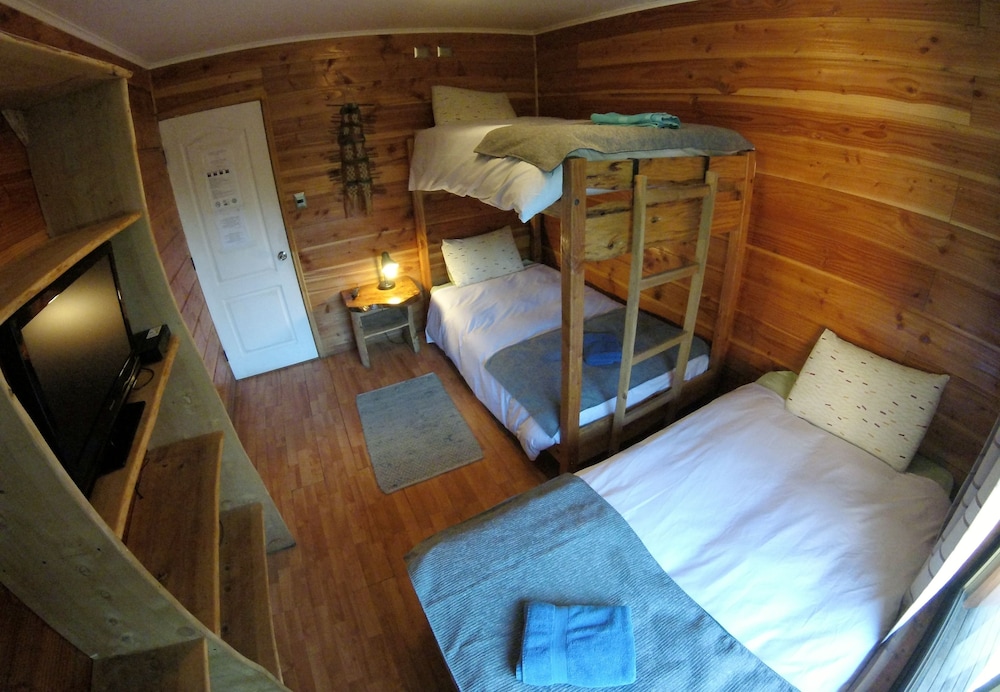 Basic Triple Room photo 1