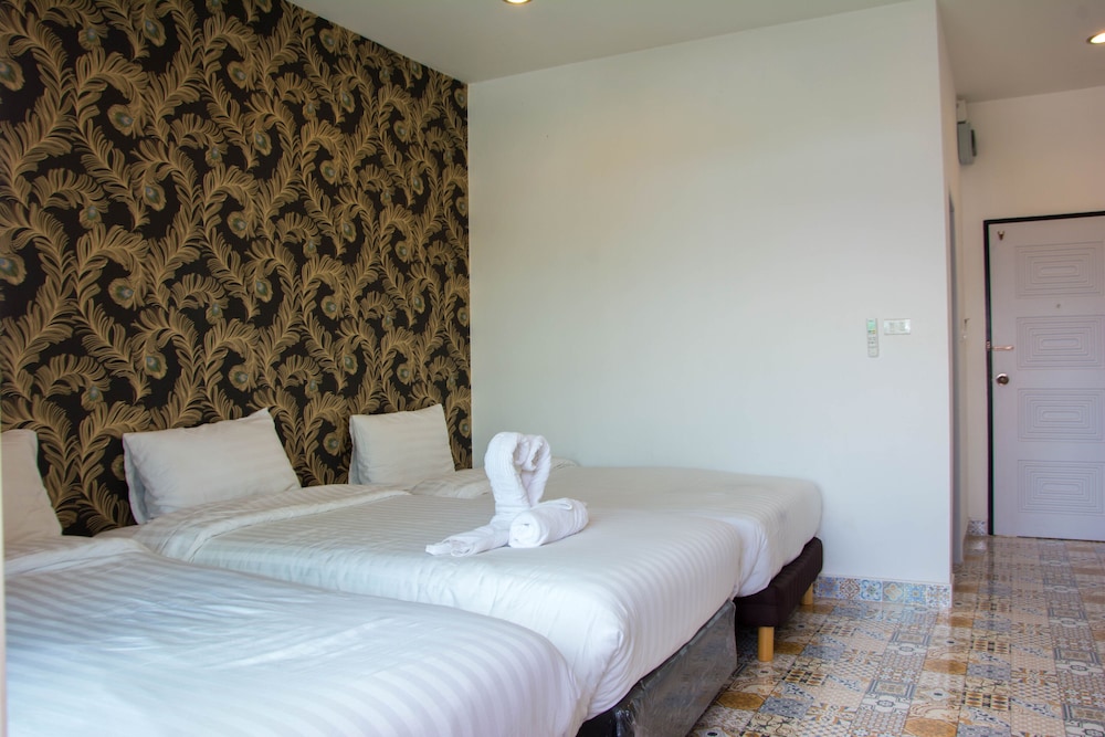 Standard Triple Room - Photo 4