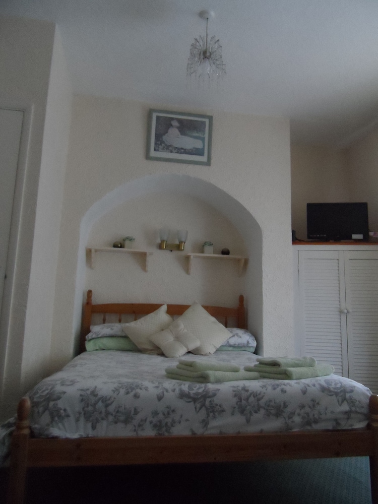 Large Double Room photo 3