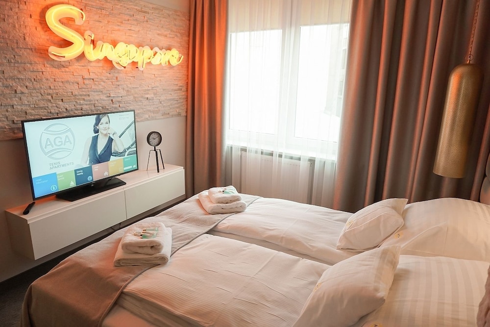 Deluxe Apartment (Singapore)
