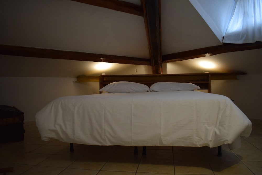 Romantic Penthouse, 1 Bedroom, Kitchen photo 3