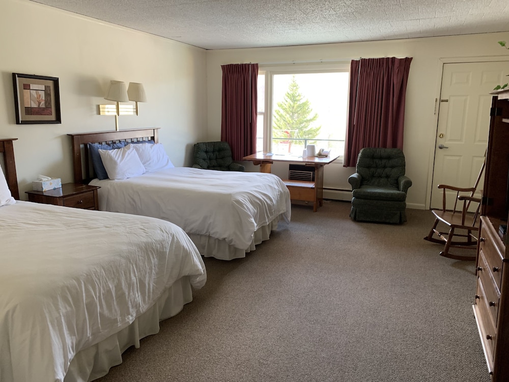 Comfort Double Room, Refrigerator & microwave, Stunning mountain view photo 2