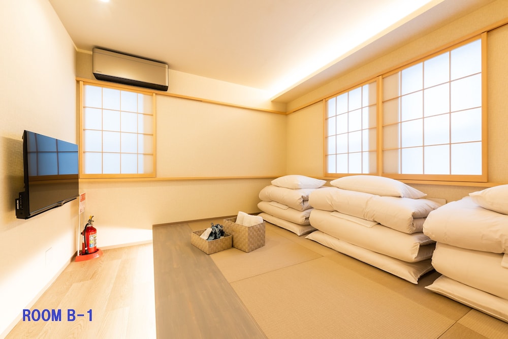 2 Bedrooms Townhouse B-1