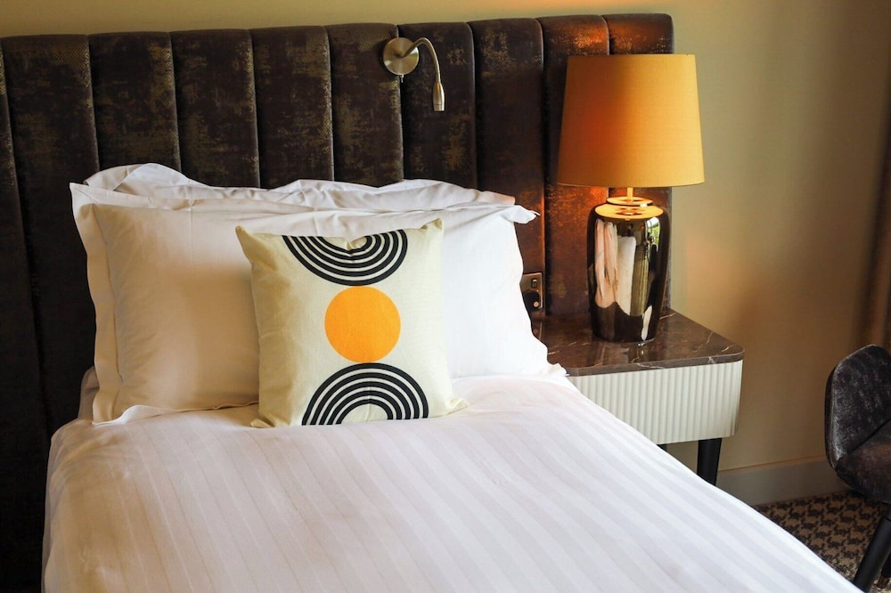 Standard Room, 2 Twin Beds, Terrace (Paddock View)