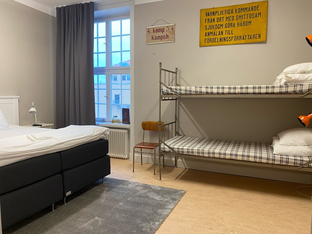 Classic Room, 1 Queen Bed photo 1