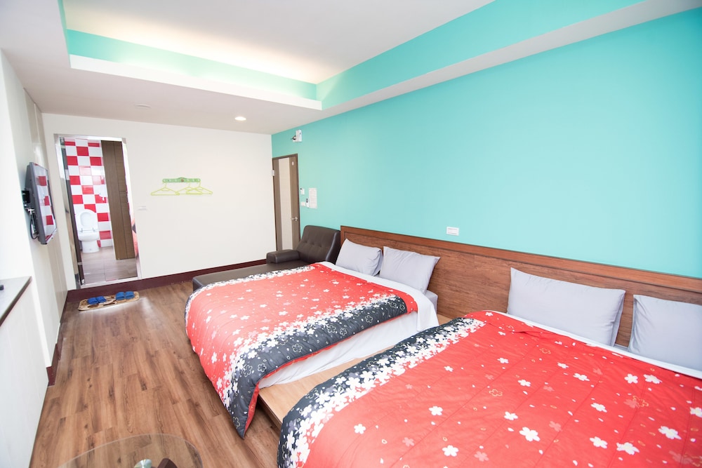 Family Quadruple Room photo 2