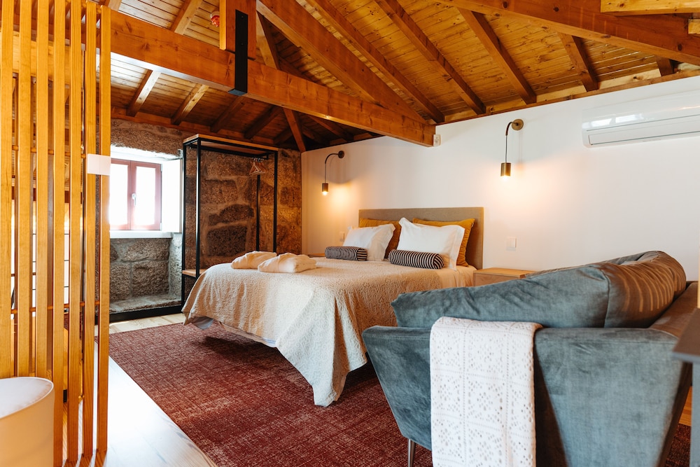 Superior Loft, 1 Double Bed, Courtyard View photo 1