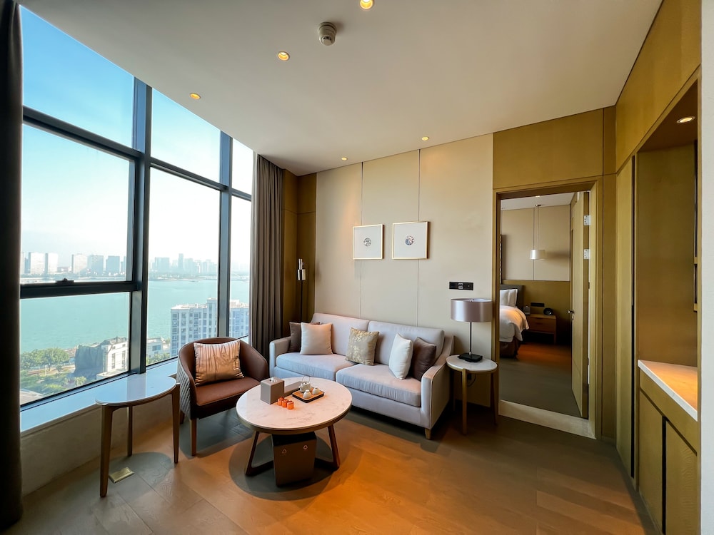 Family Suite, Multiple Beds, Non Smoking, Bay View photo 3