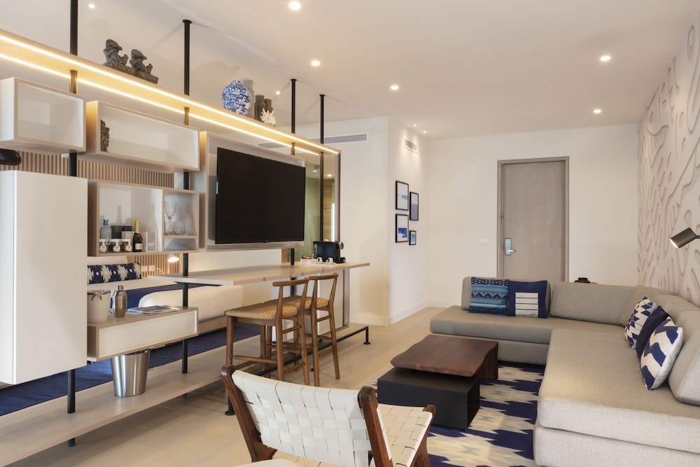 Deluxe Suite, 1 Bedroom, Oceanfront