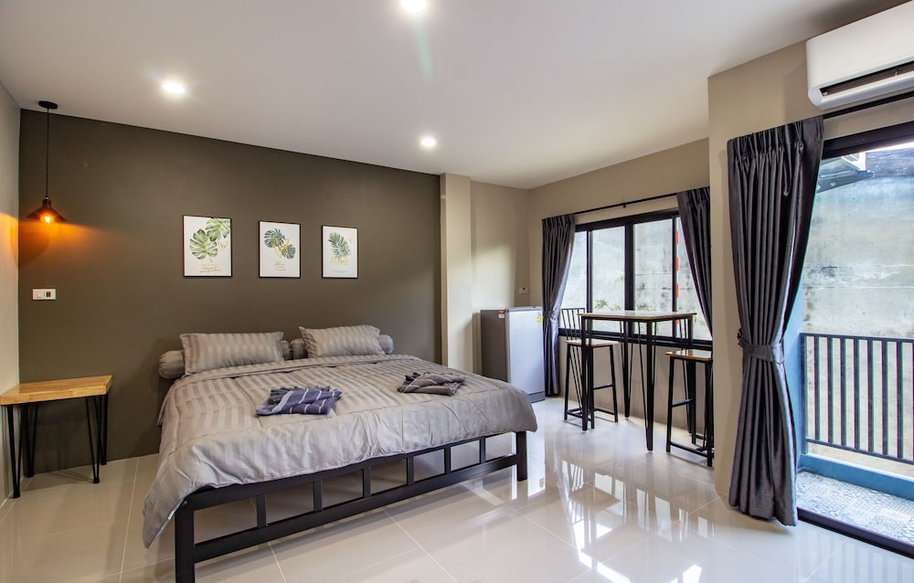 Deluxe Double Room - Photo 1