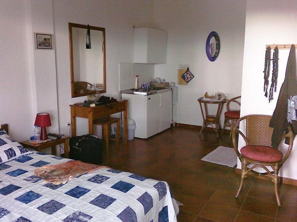 Comfort Studio, 1 Bedroom, Non Smoking, Ocean View photo 2