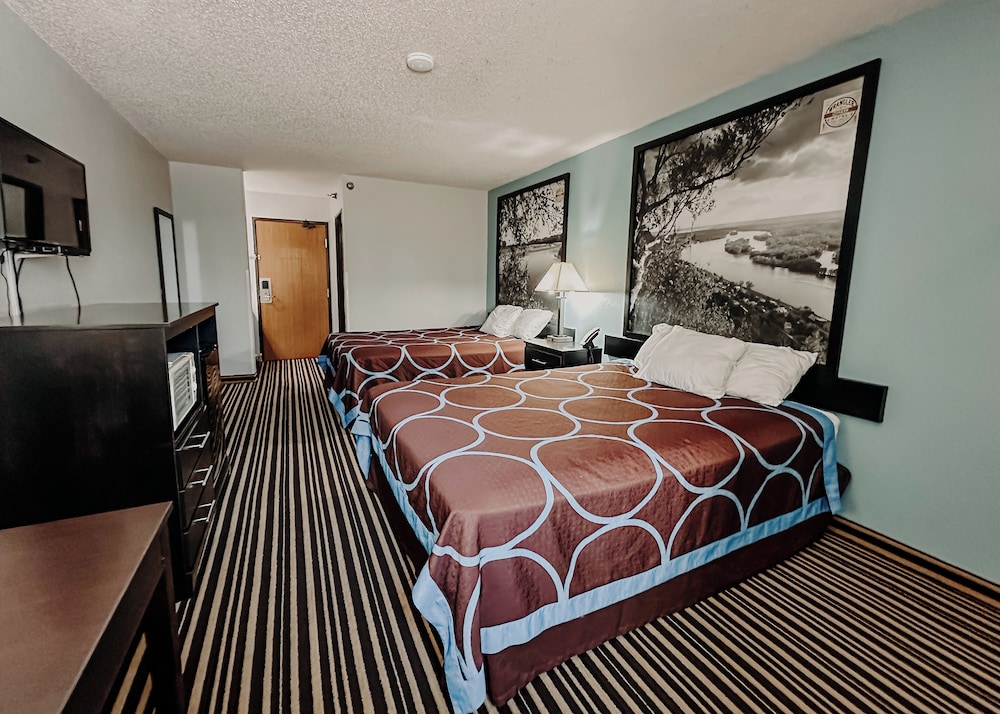 Standard Double Room, 2 Queen Beds