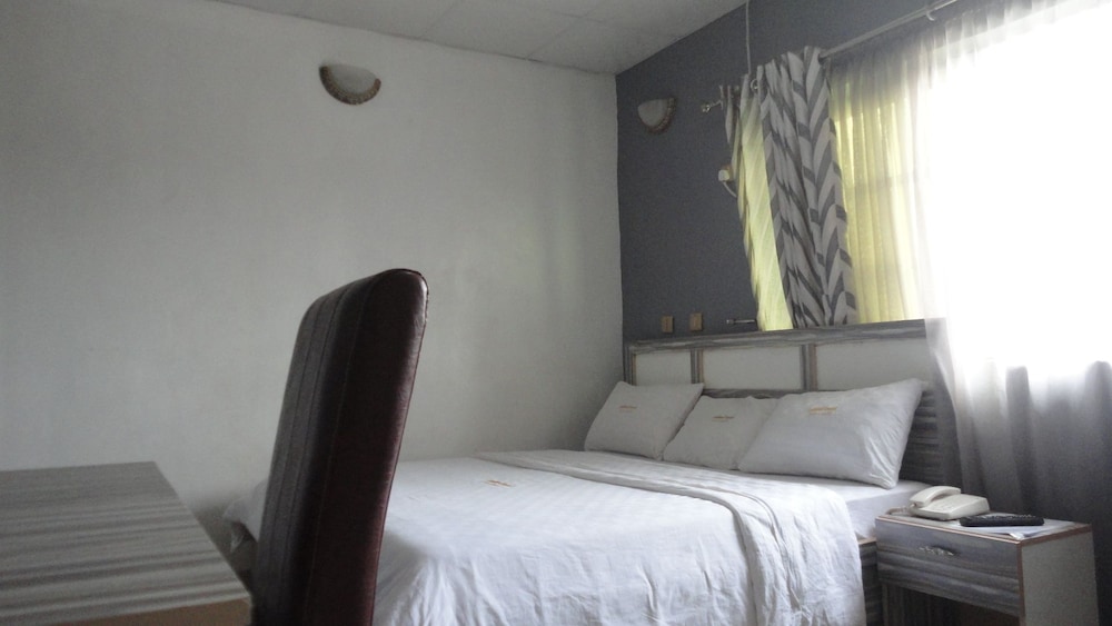 Basic Room photo 3