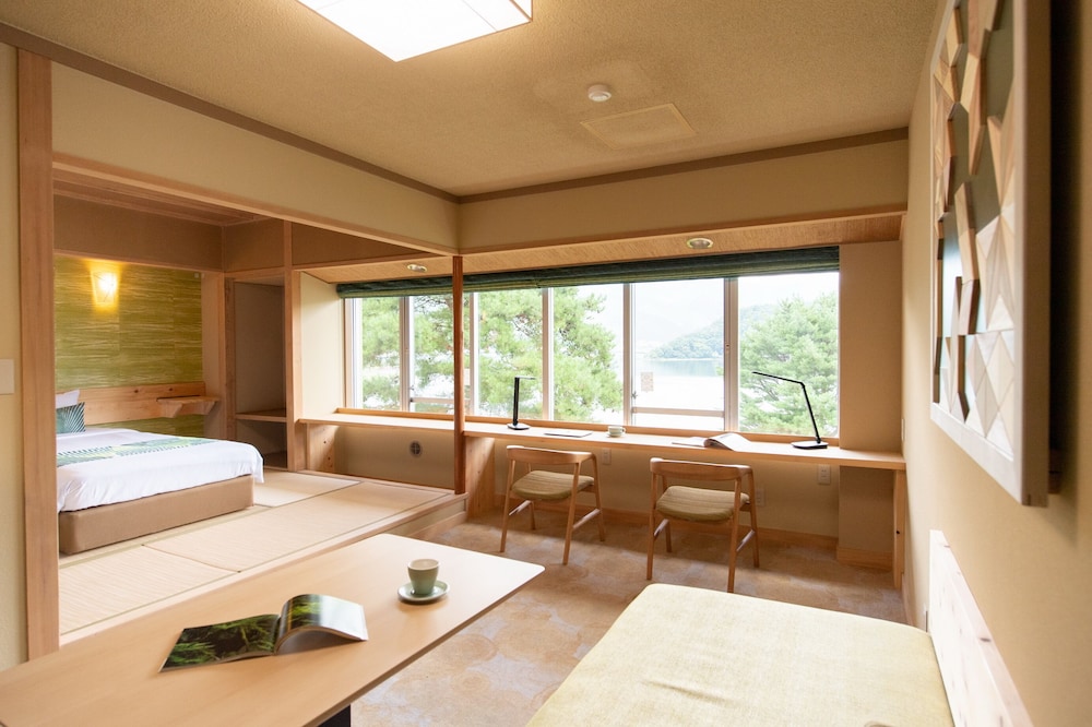 Renewal Twin Room A with Tatami Area and Lake View, Non Smoking - Photo 3