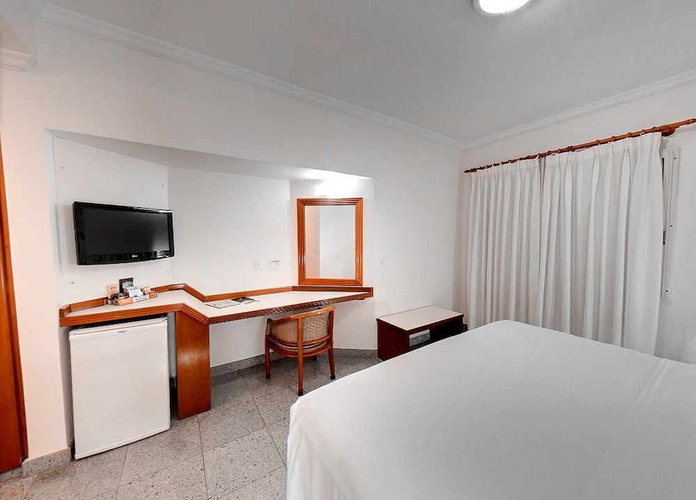 Standard Twin Room photo 3