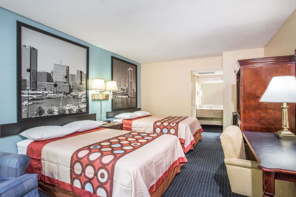 Double Room, 2 Double Beds, Smoking - Photo 2