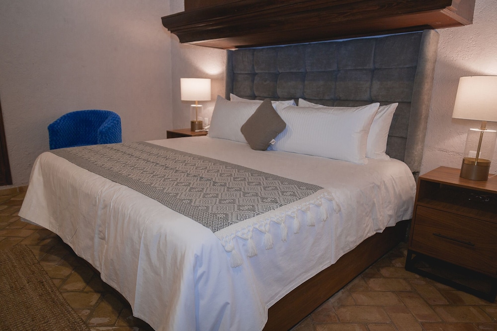 Suite (Fuego) - Photo 3